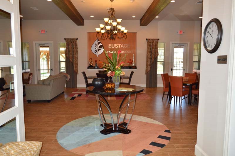Stoneleaf_at_Eustace-06