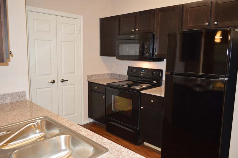 Stoneleaf_at_Eustace-09