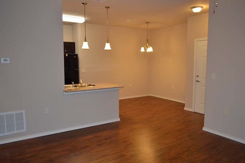 Stoneleaf_at_Eustace-11